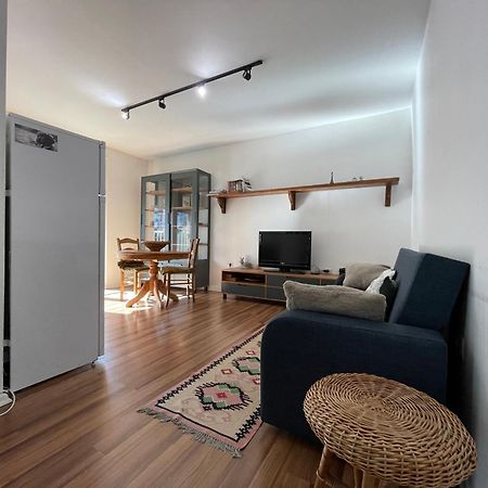 Enjoy Travel Central Apartments Tirana Esterno foto