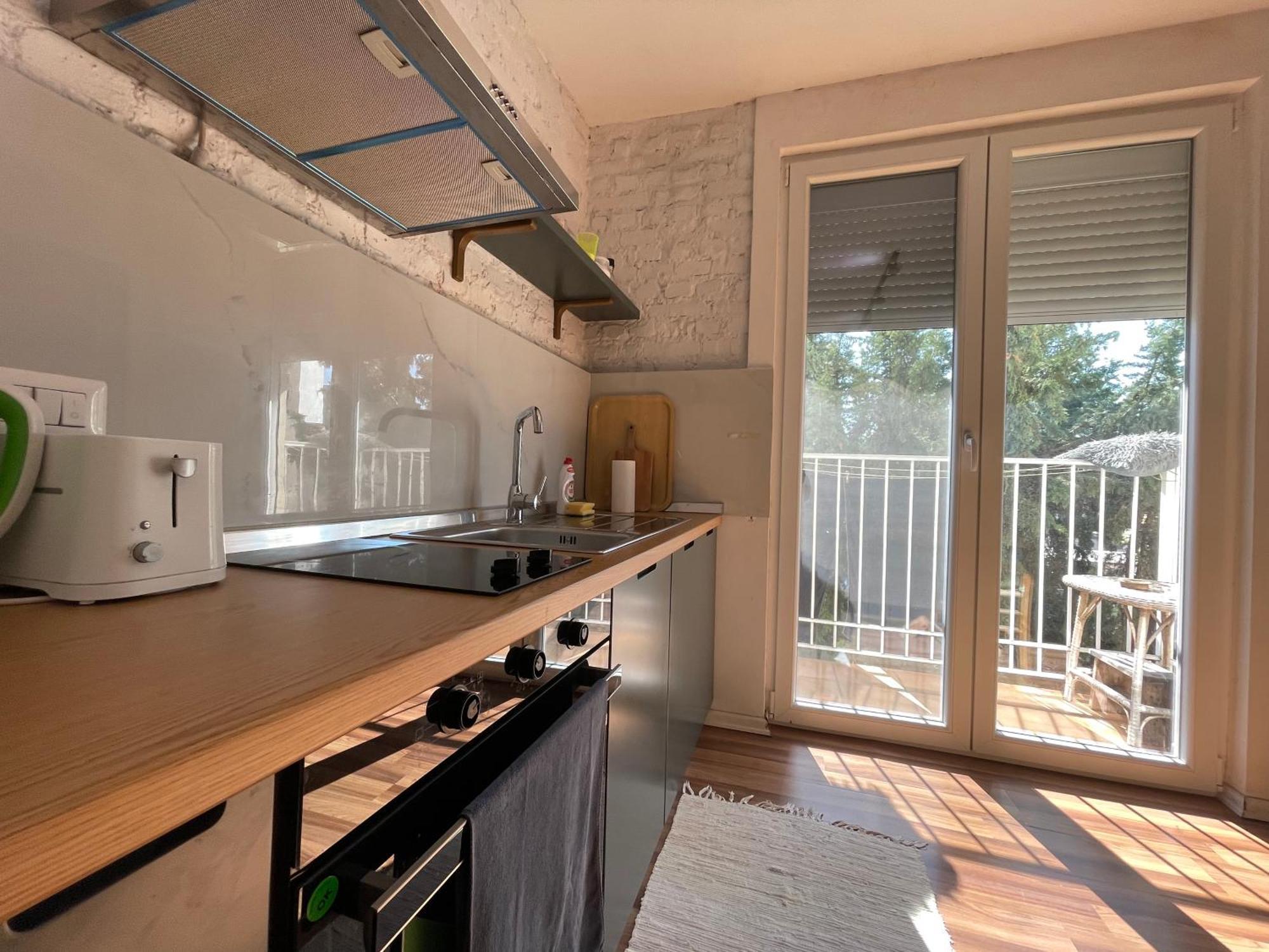 Enjoy Travel Central Apartments Tirana Esterno foto